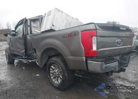 2019 Ford F-250 Xlt из США, поврежденный, VIN 1FT7X2B61KEC59223